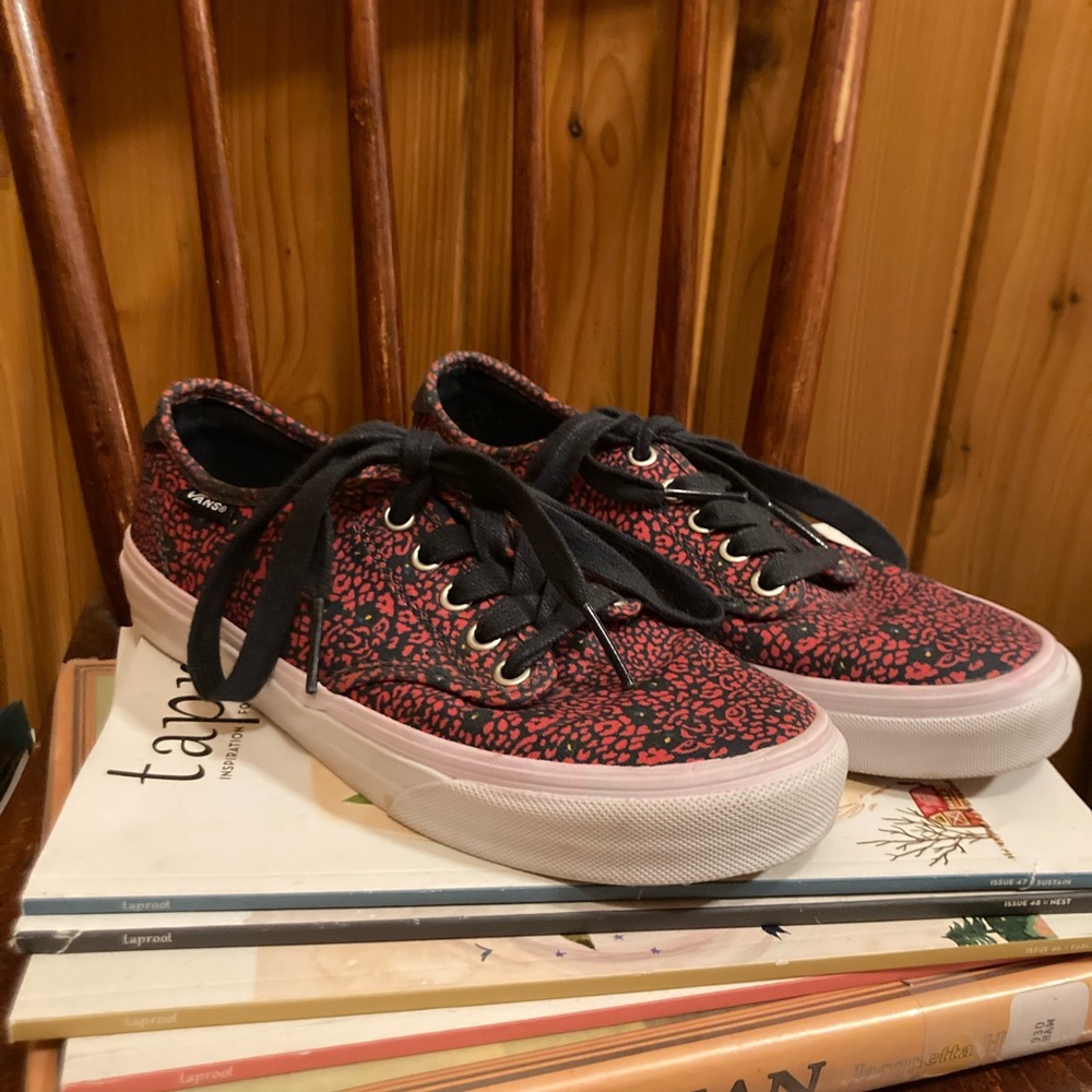 VANS blue and red floral, size 7